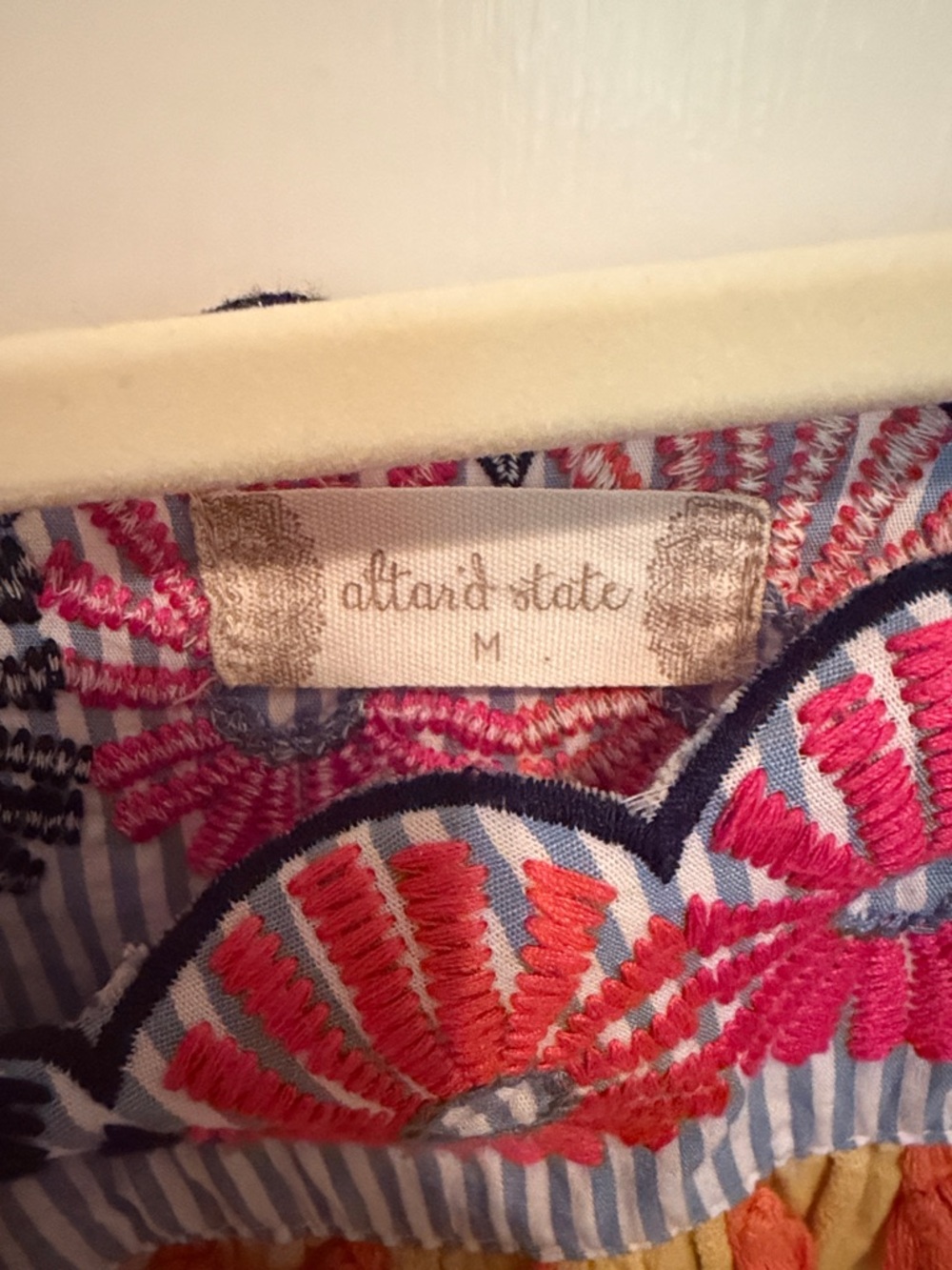 Altar’d State Mustard Yellow Embroidered Babydoll Top Medium - Picture 4 of 4